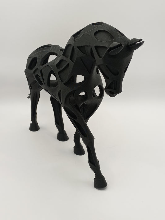 "Geest van het Paard" – Abstract Beeld in Mat Zwart