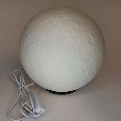 Maan Led Lamp