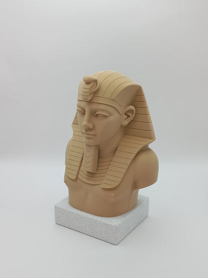 Egyptisch beeld "Farao"